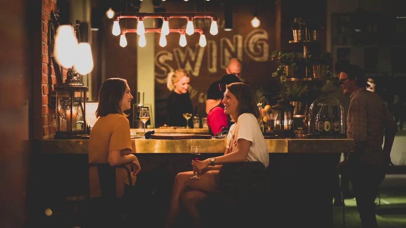 Image of spot SWING By Golfbaren recommended by Anna Leijon