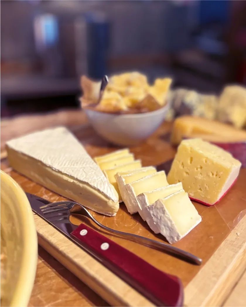 Image of spot Ladugård 206 I Saluhall I Ost I Delikatesser I Bistro I Inredning recommended by Tobias Hjärtström