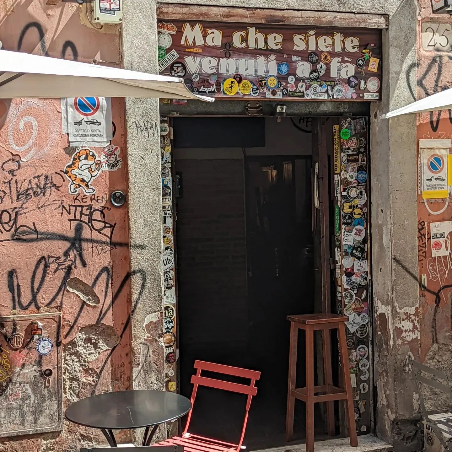 Image of spot Ma Che Siete Venuti A Fà recommended by Hugo Nilsson