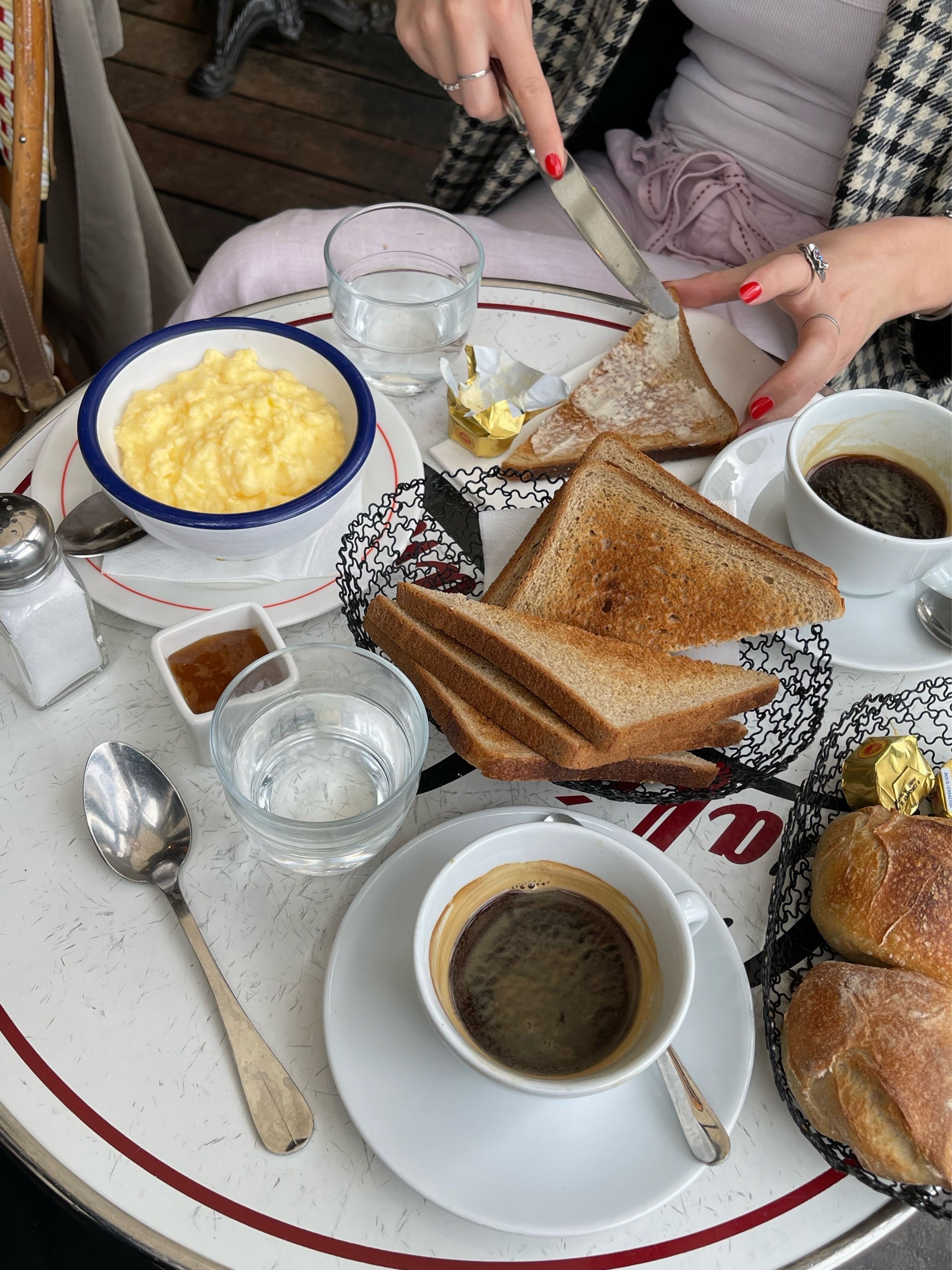 Image of spot Café Charlot recommended by Angelica Barwich