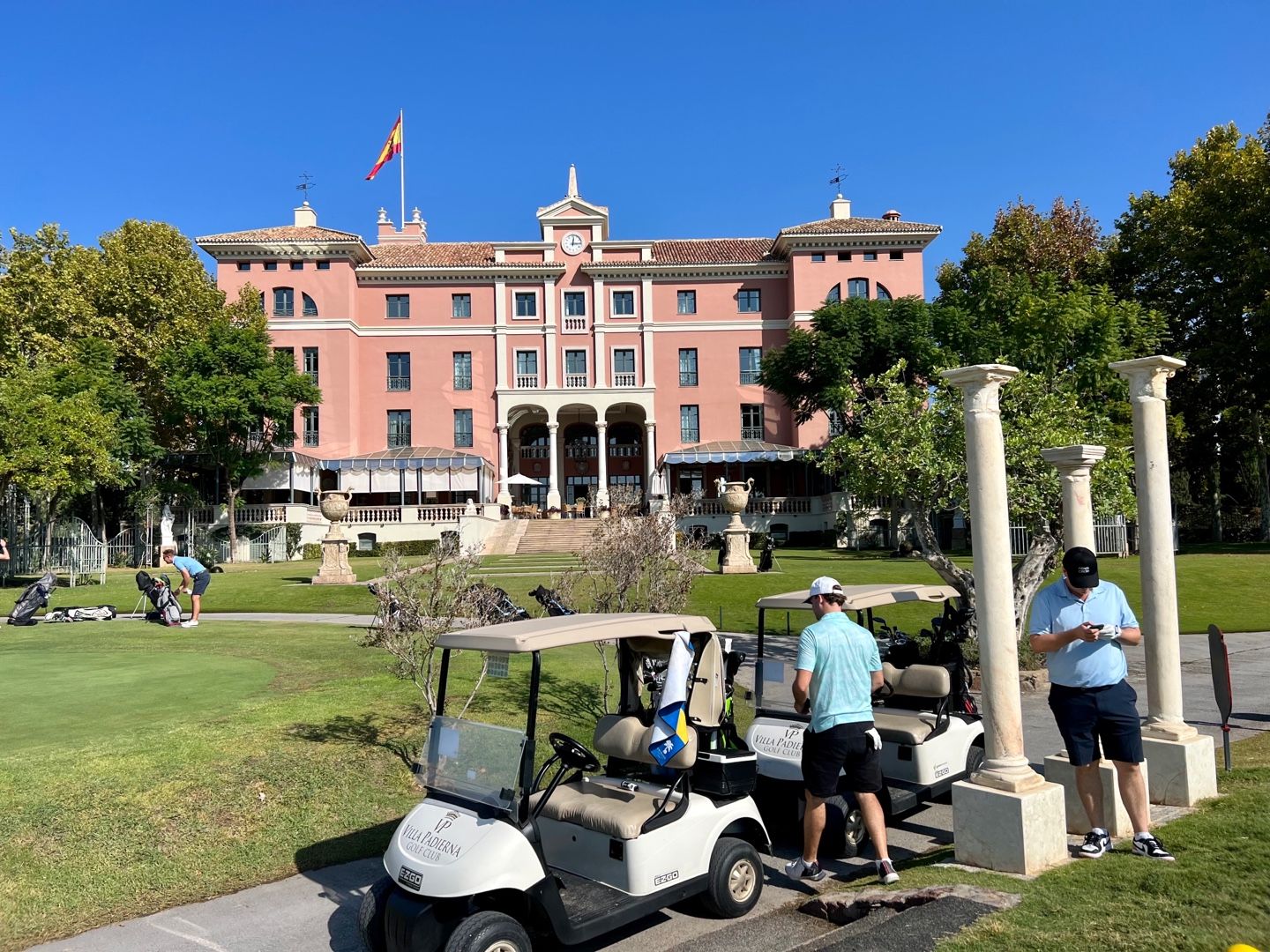 Image of spot Flamingos Golf recommended by Mattias Astrom