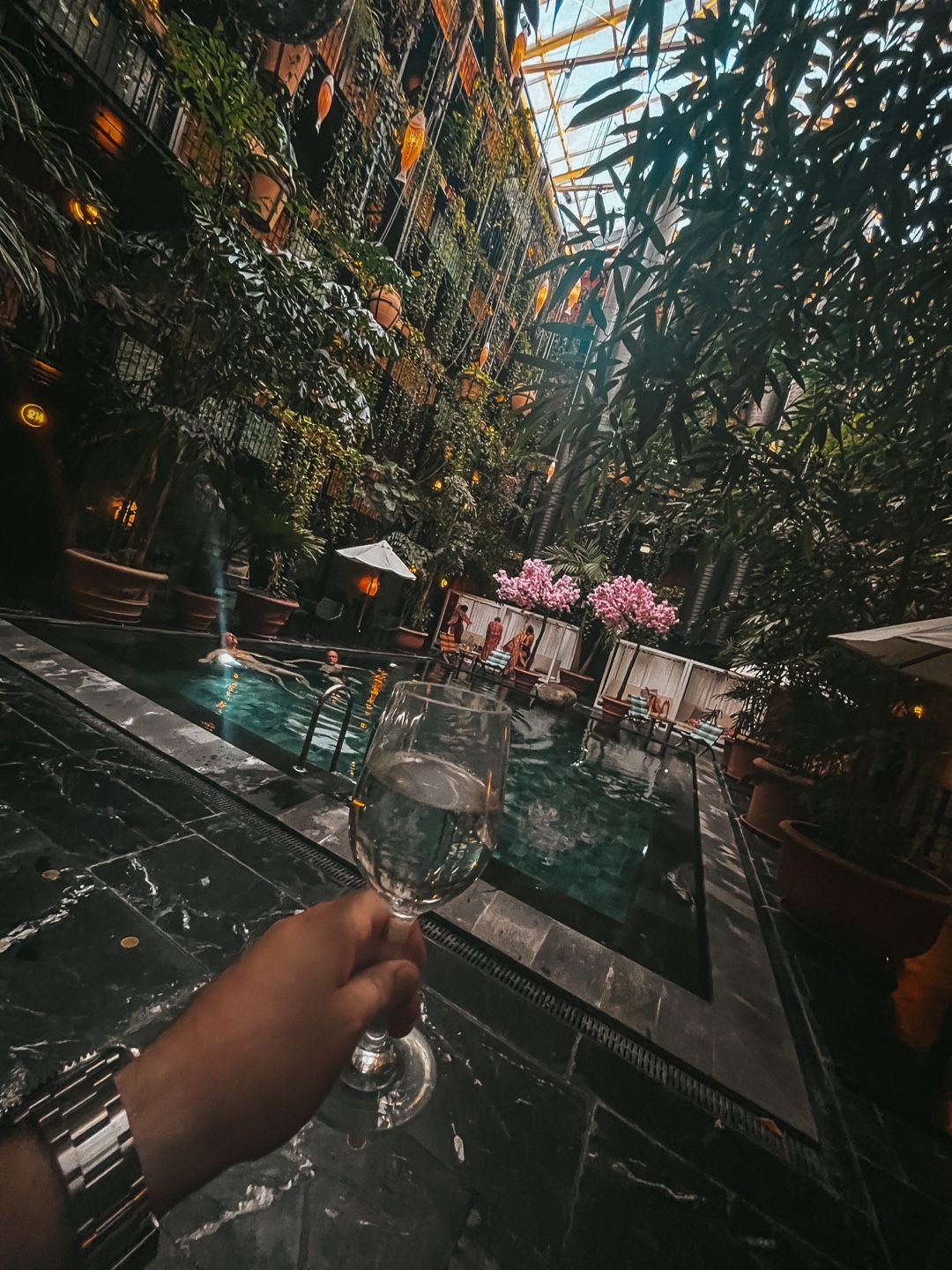 Image of spot Manon Les Suites recommended by Sebastian Plengier