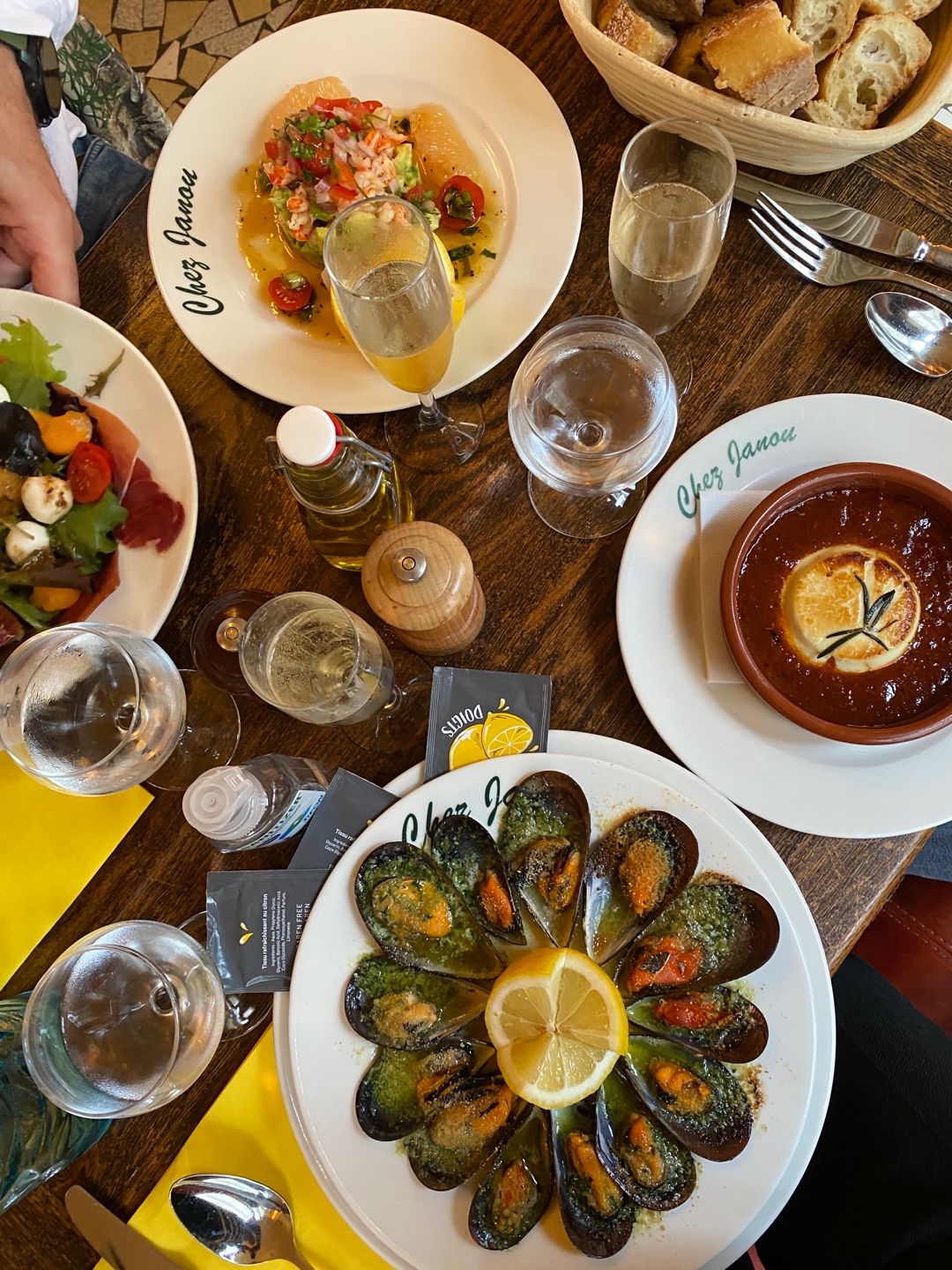 Image of spot Chez Janou recommended by Mikaela Salen