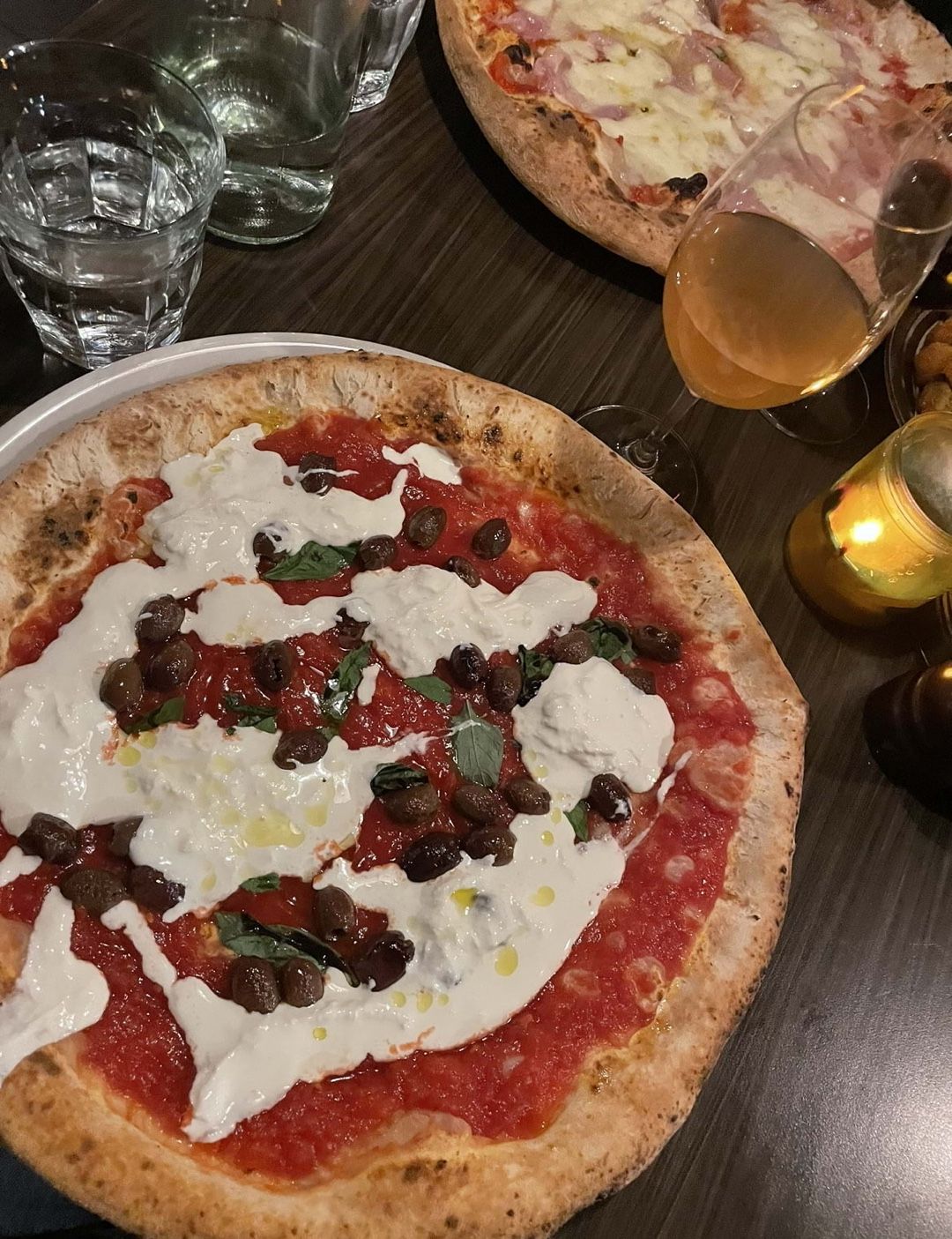 Image of spot Savoj Pizza Vasastan recommended by Frida Krafft