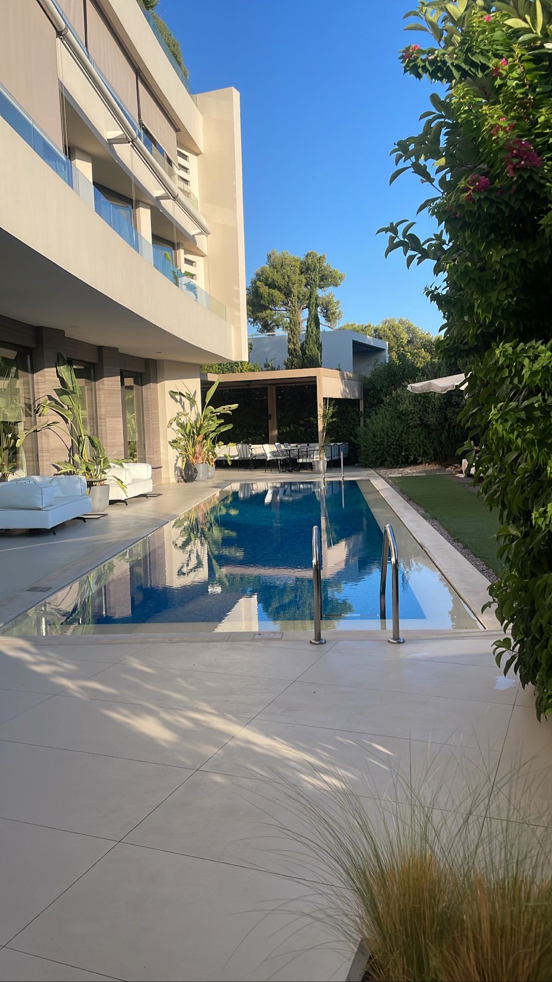 Image of spot Somewhere Boutique Hotel Vouliagmeni recommended by Martin Philipsson Löf