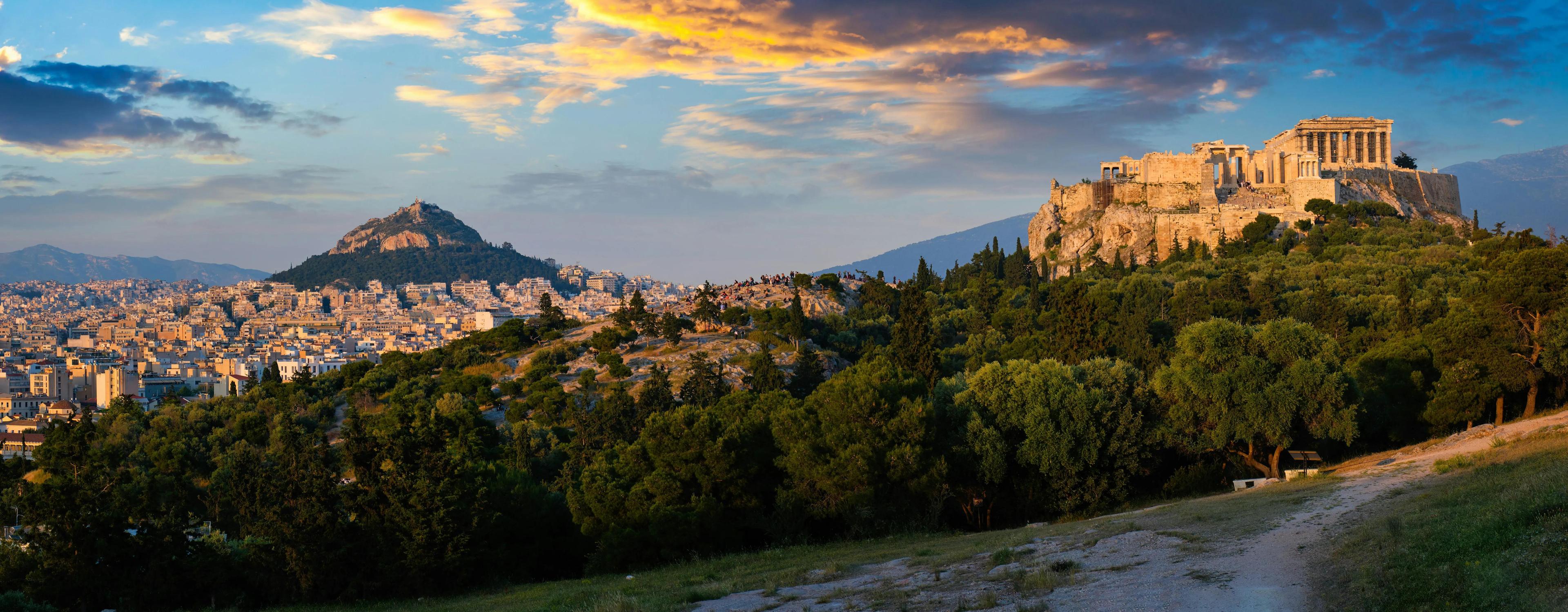 The Best Time to Visit Athens