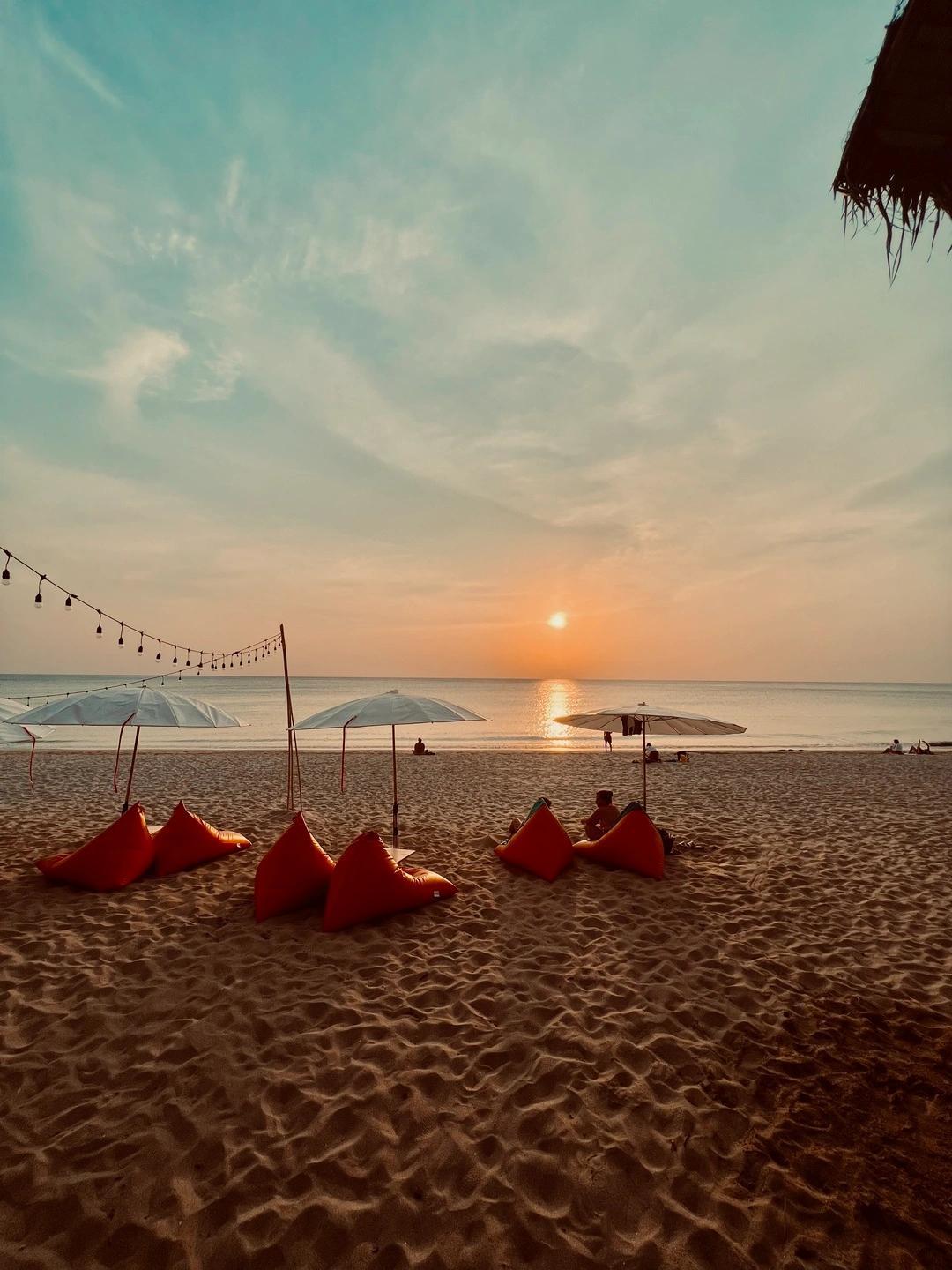 photo of a beach in thailand