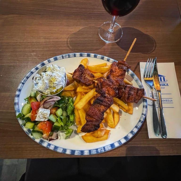 GREKISKA grill & bar