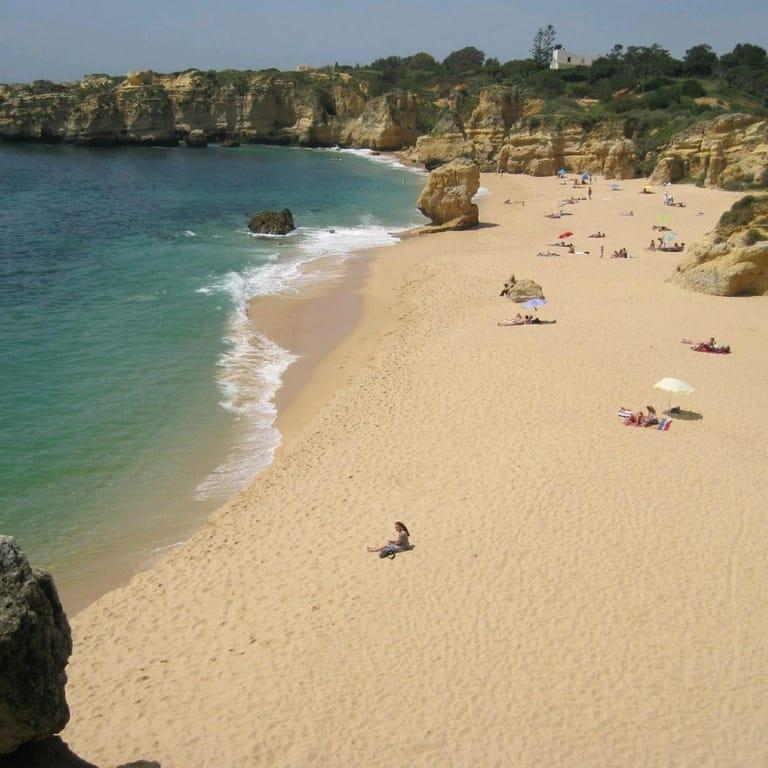 image of Estacionamento Praia de São Rafael