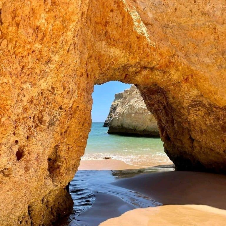 image of Praia dos Três Irmãos