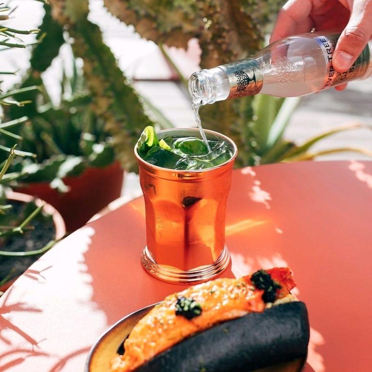 Three House Hotel, Bar & Restaurant