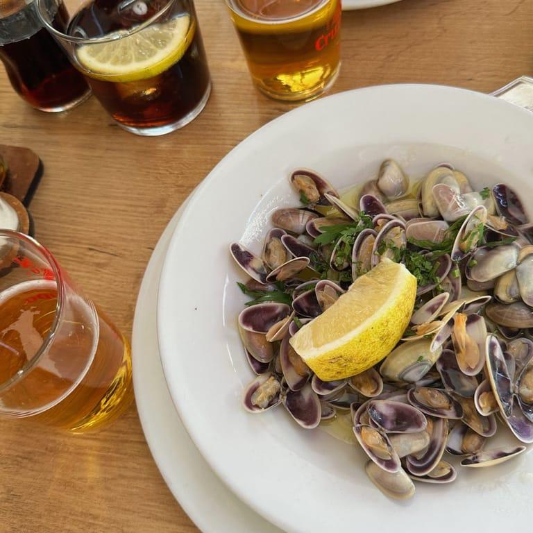 image of Cervecería La + Fría Marbella