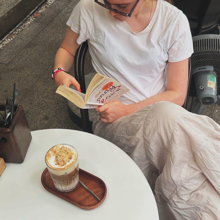 image of The Running Bean Hồ Tùng Mậu - Coffee and Brunch