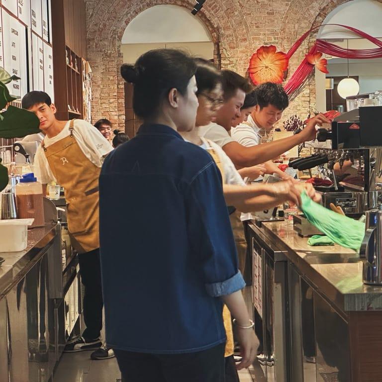 image of The Running Bean Hồ Tùng Mậu - Coffee and Brunch