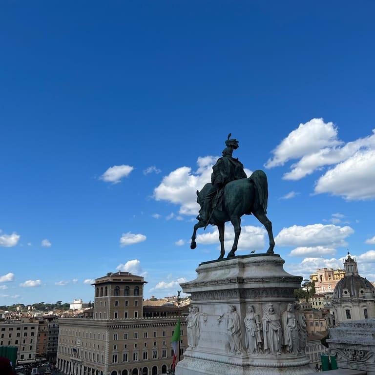 image of Monument to Victor Emmanuel II
