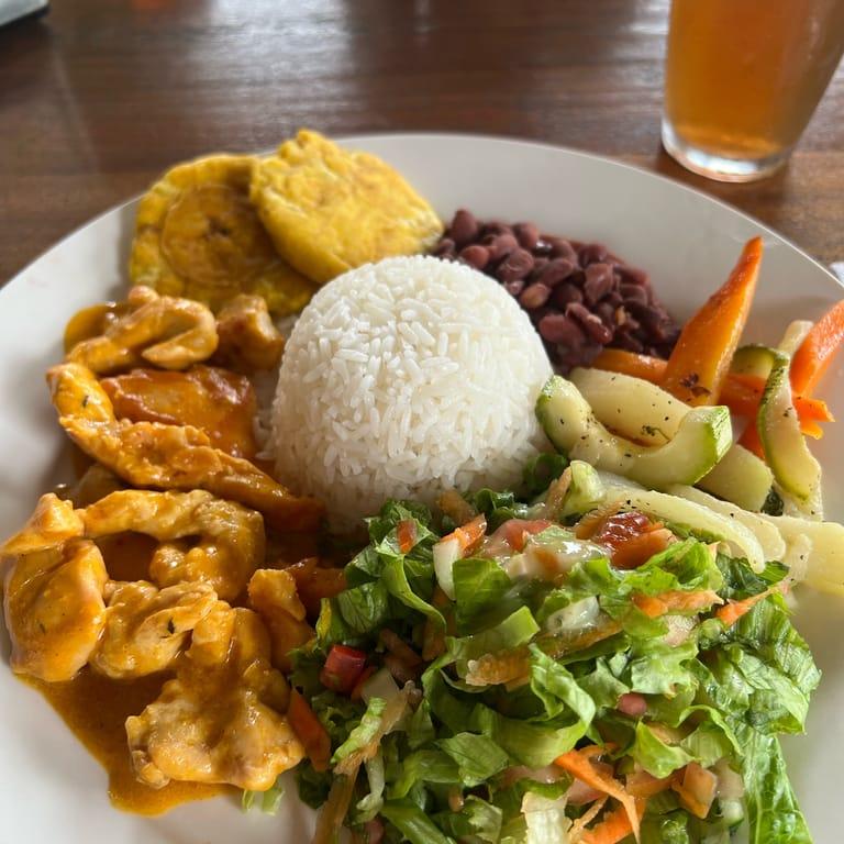 image of Restaurante Coral Reef