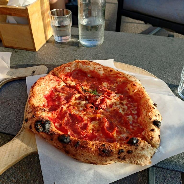 Hökarboden Pizza Napoletana