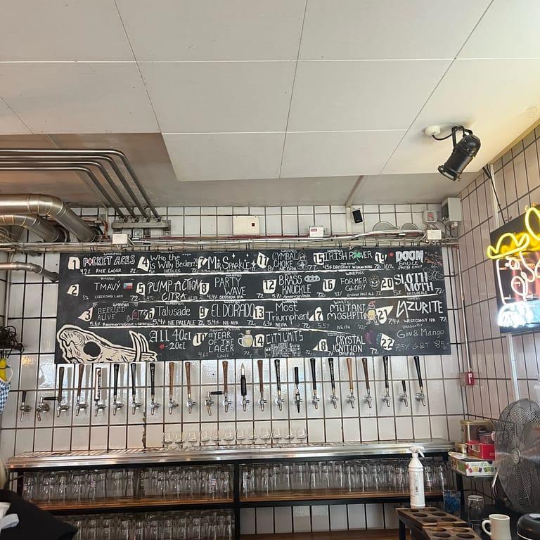 image of Mikkeller Warpigs Brewpub