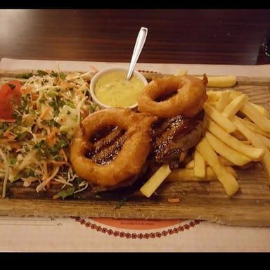 image of Mando Steakhouse & Bar