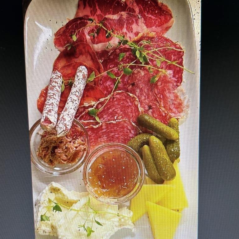 image of Glenn Miller Café