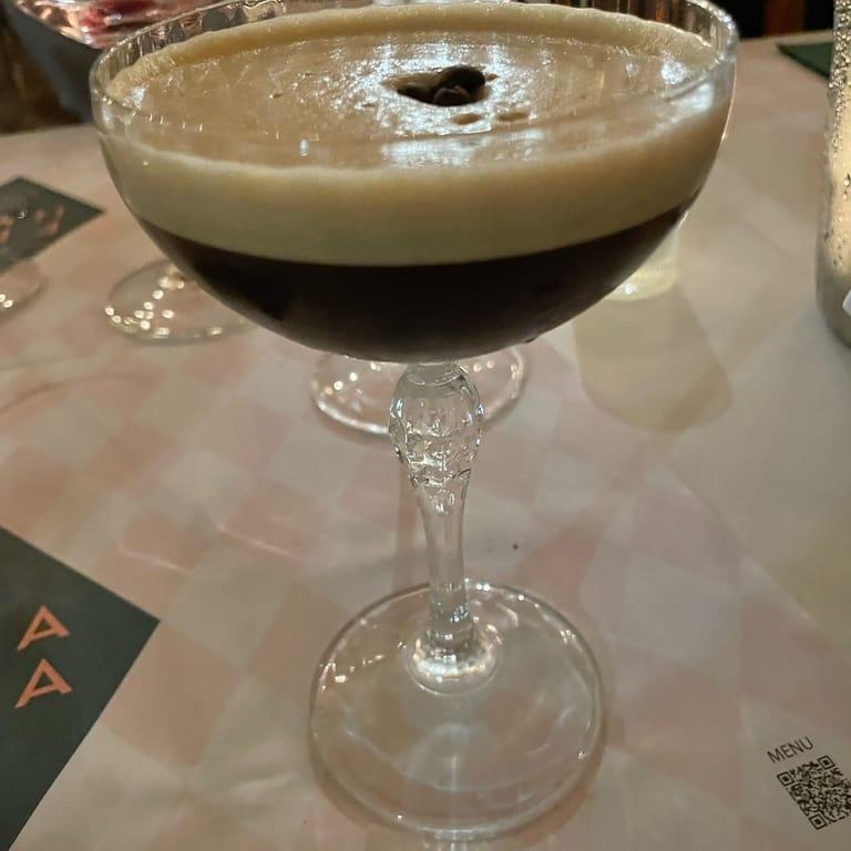 image of F R A N K A - rooms, wine, kitchen