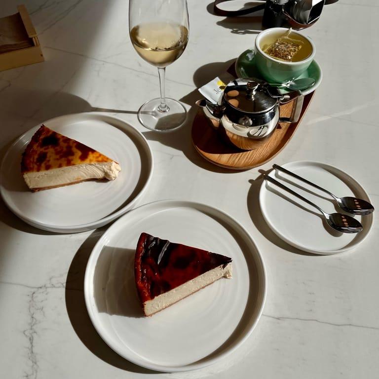 image of Jon Cake & Wines