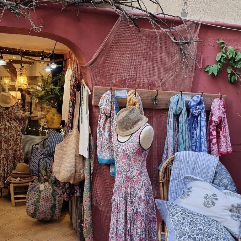 image of La Plage rouge