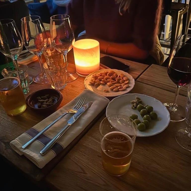 image of Bar Abrovinsch