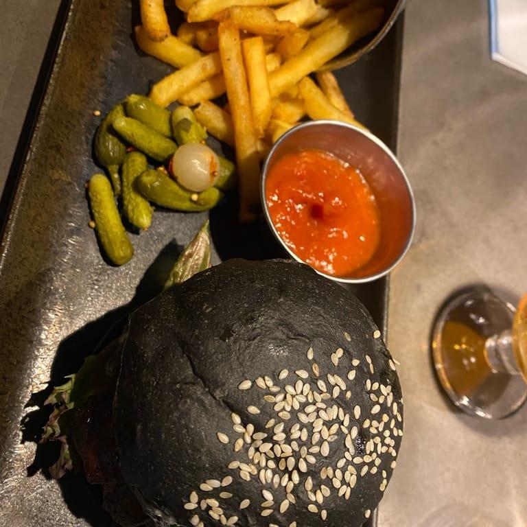 image of Olssons Bazar Restaurang