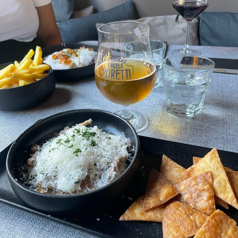 image of Smakbaren Bistro & Bakery