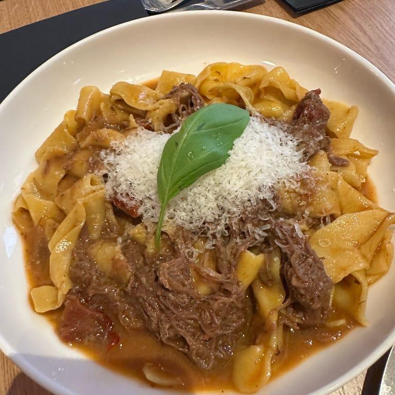 image of Parasol - food and bar