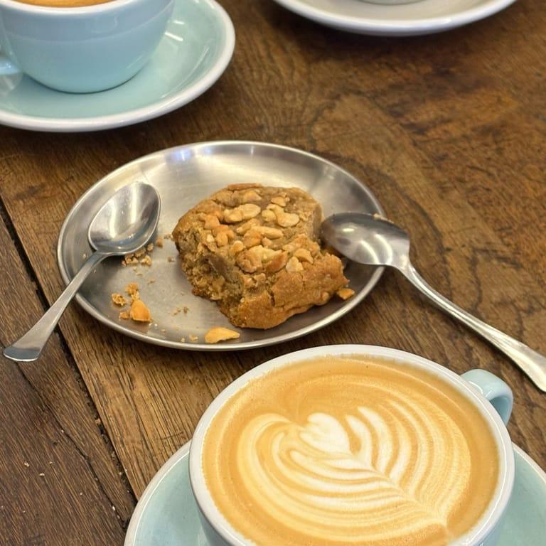 Two Doors Coffee-Shop