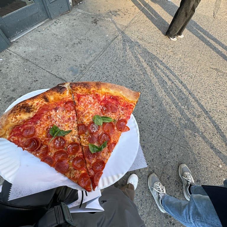 Lucia Pizza Of SoHo