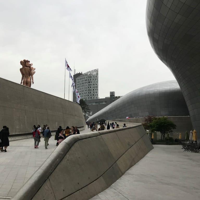 image of Dongdaemun Design Plaza (DDP)
