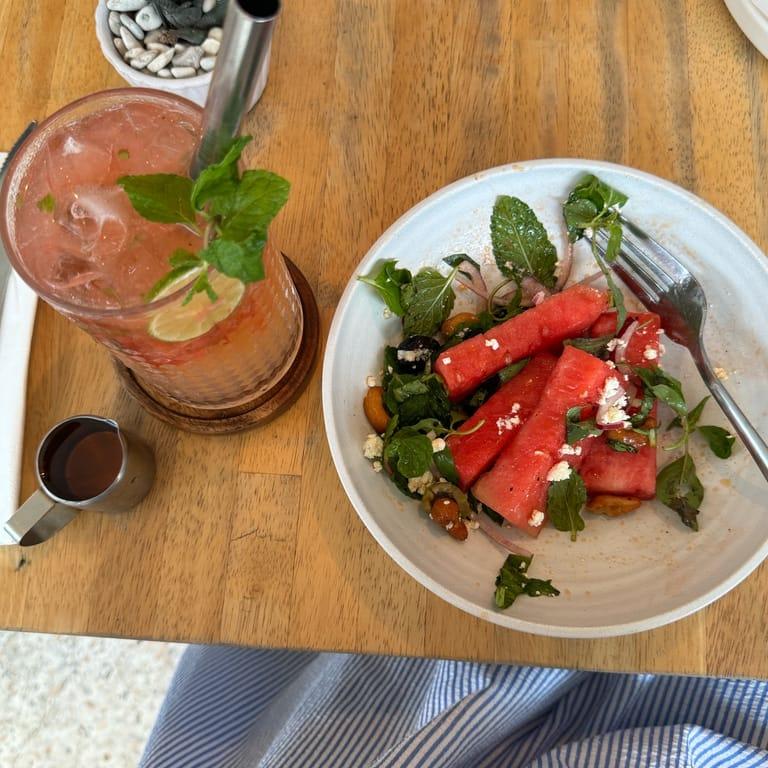 image of nüde cafe Babakan