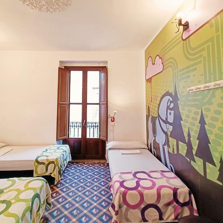 image of Hôme Youth Hostel Valencia