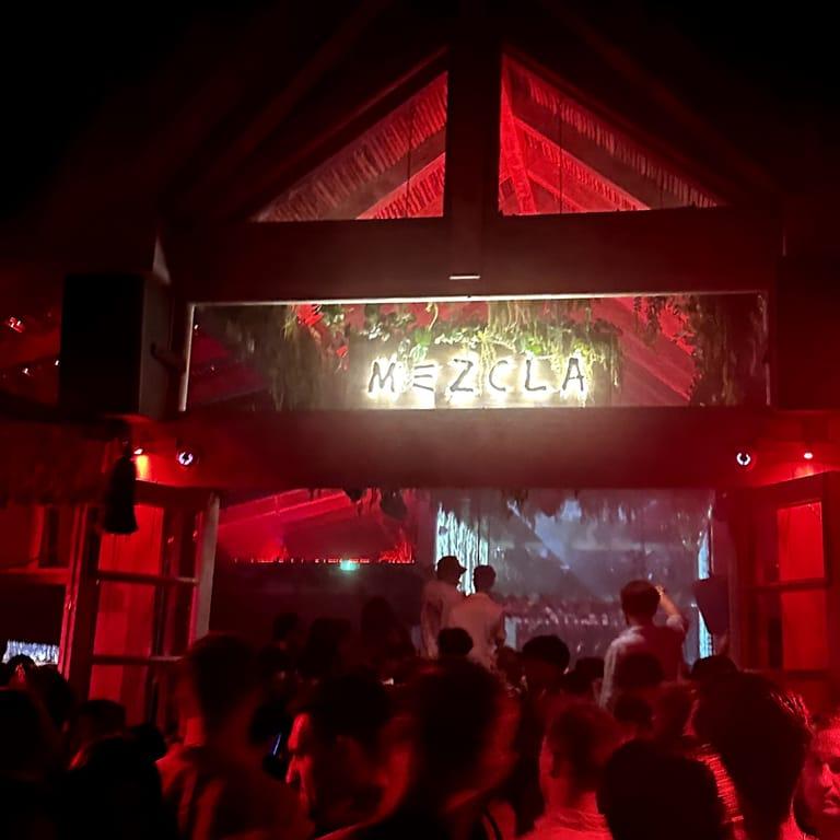 image of Playa Padre: Beach club & restaurant