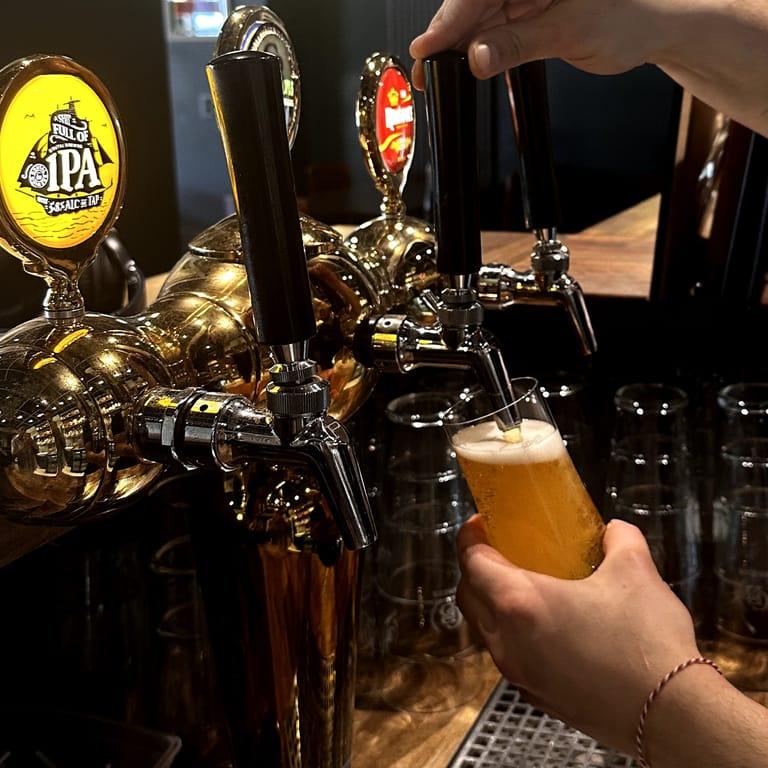 image of Bullens Bar & Restaurang