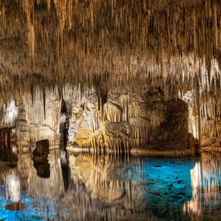 image of Drach Caves