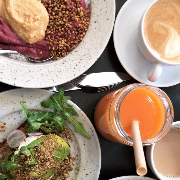 image of Pom & Flora