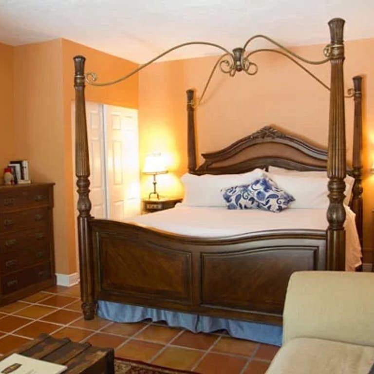 image of Mango Inn Bed and Breakfast