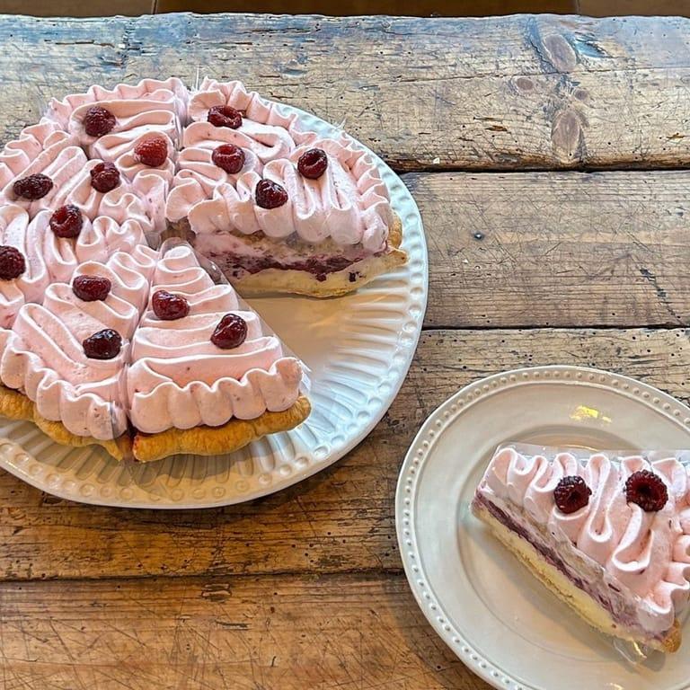 Image of the location Ginger Bear