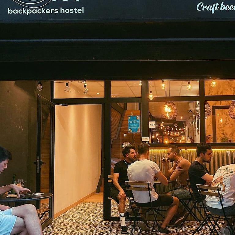 image of La Mala Buena - Craft Beer & Food