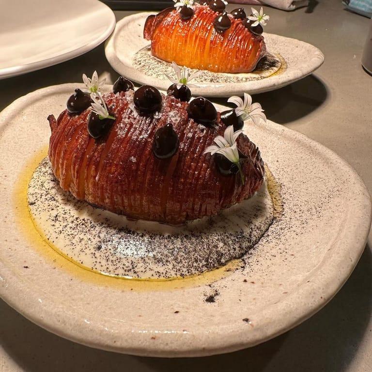 image of Another hand