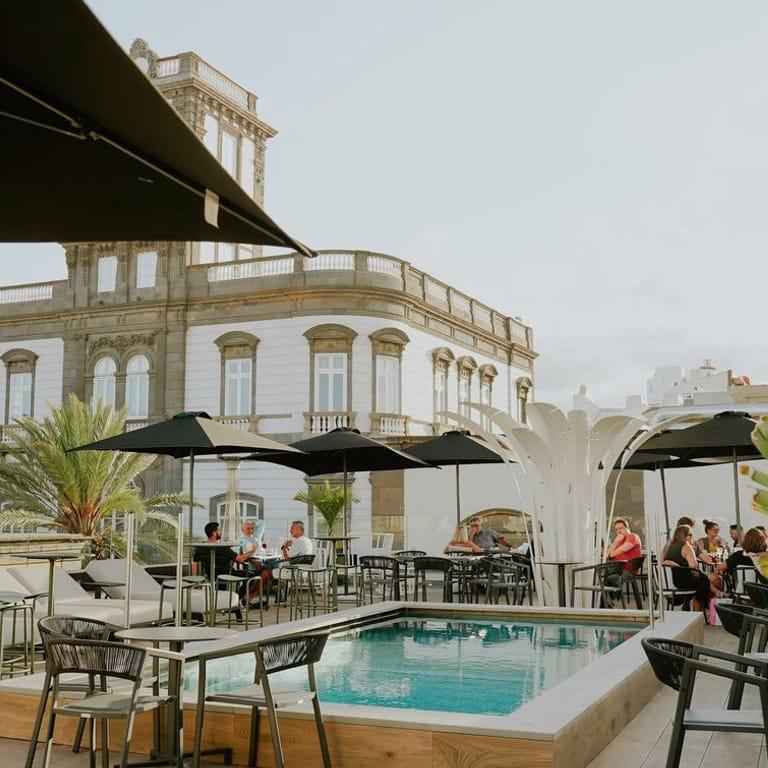 image of Rocktop La Peregrina