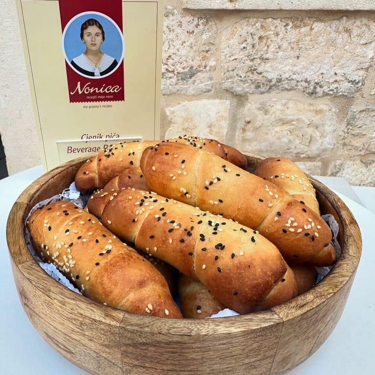 image of Nonica Caffe Bar