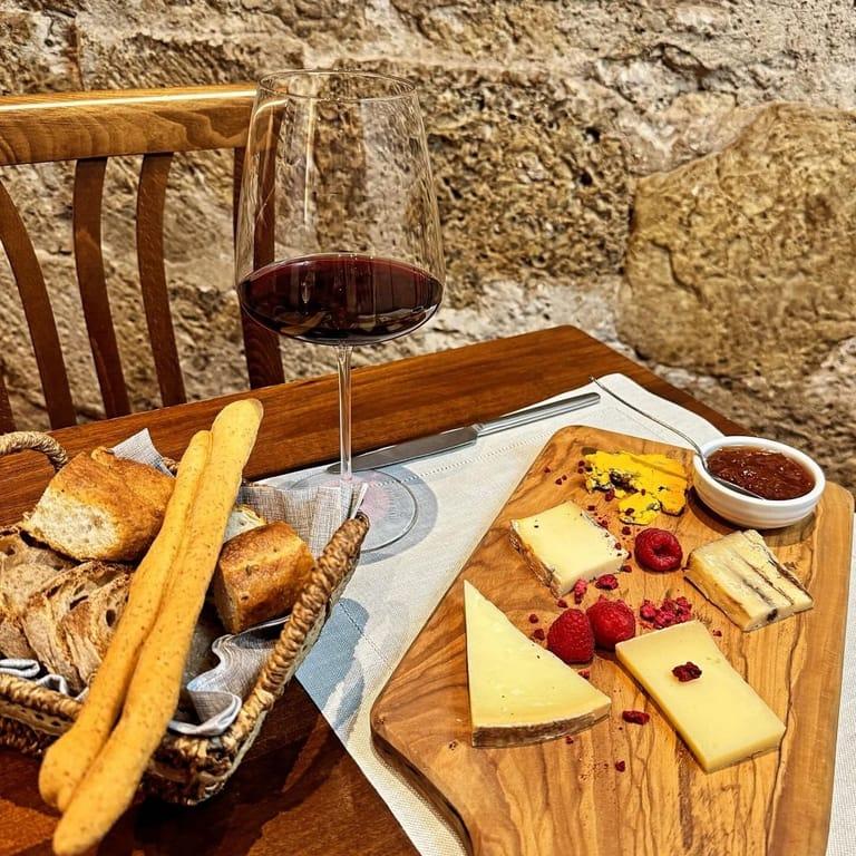 image of Enoteca I Terzi