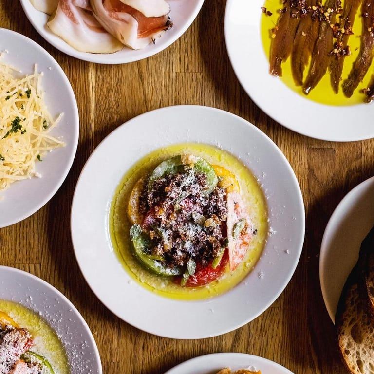 image of 10 Tib Lane