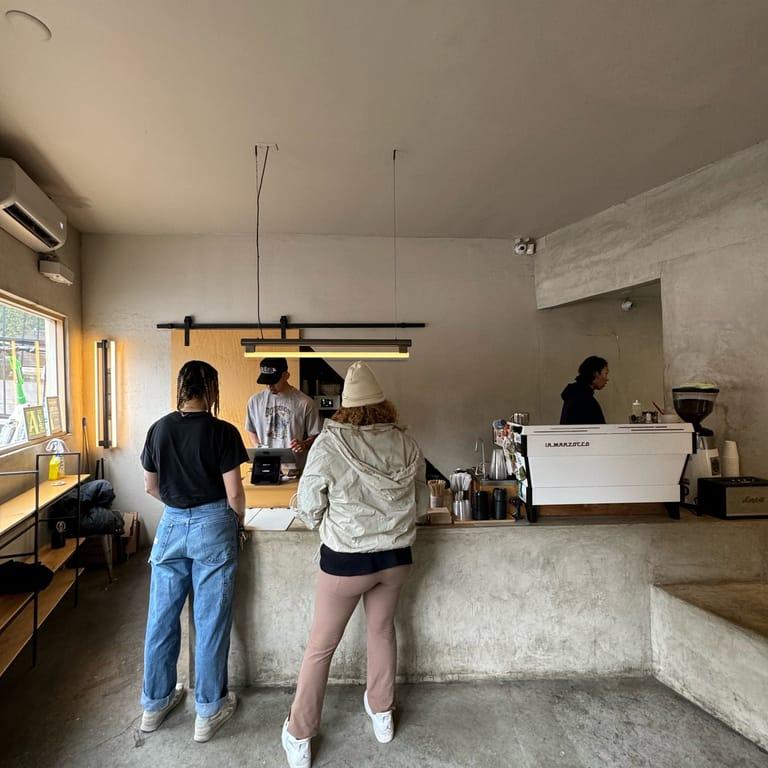 Spot image 4