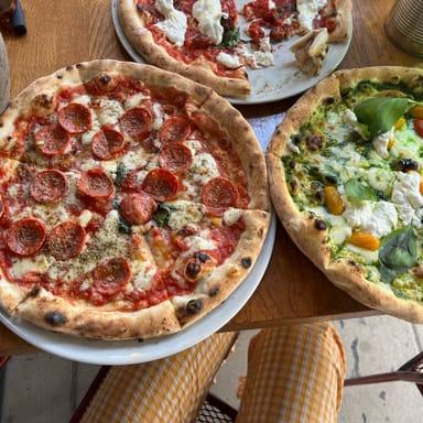 image of Savoj Pizza Vasastan